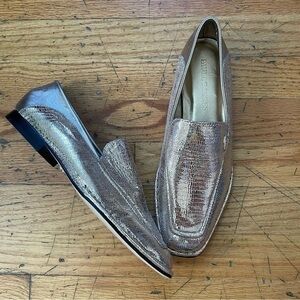 Paula Torres Gold Loafers Size 10